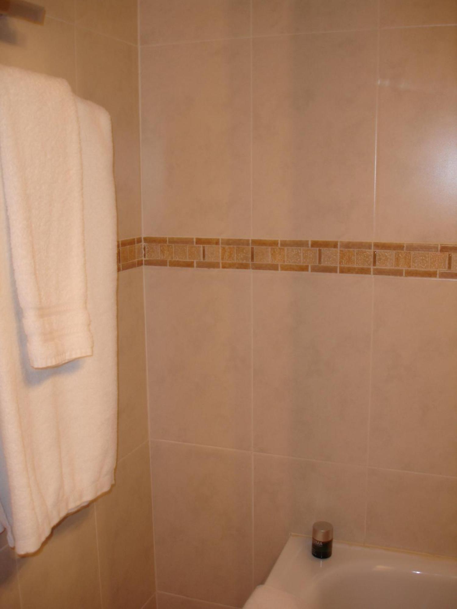 Hostal Puerta Bonita Vista Alegre Madrid Eksteriør bilde
