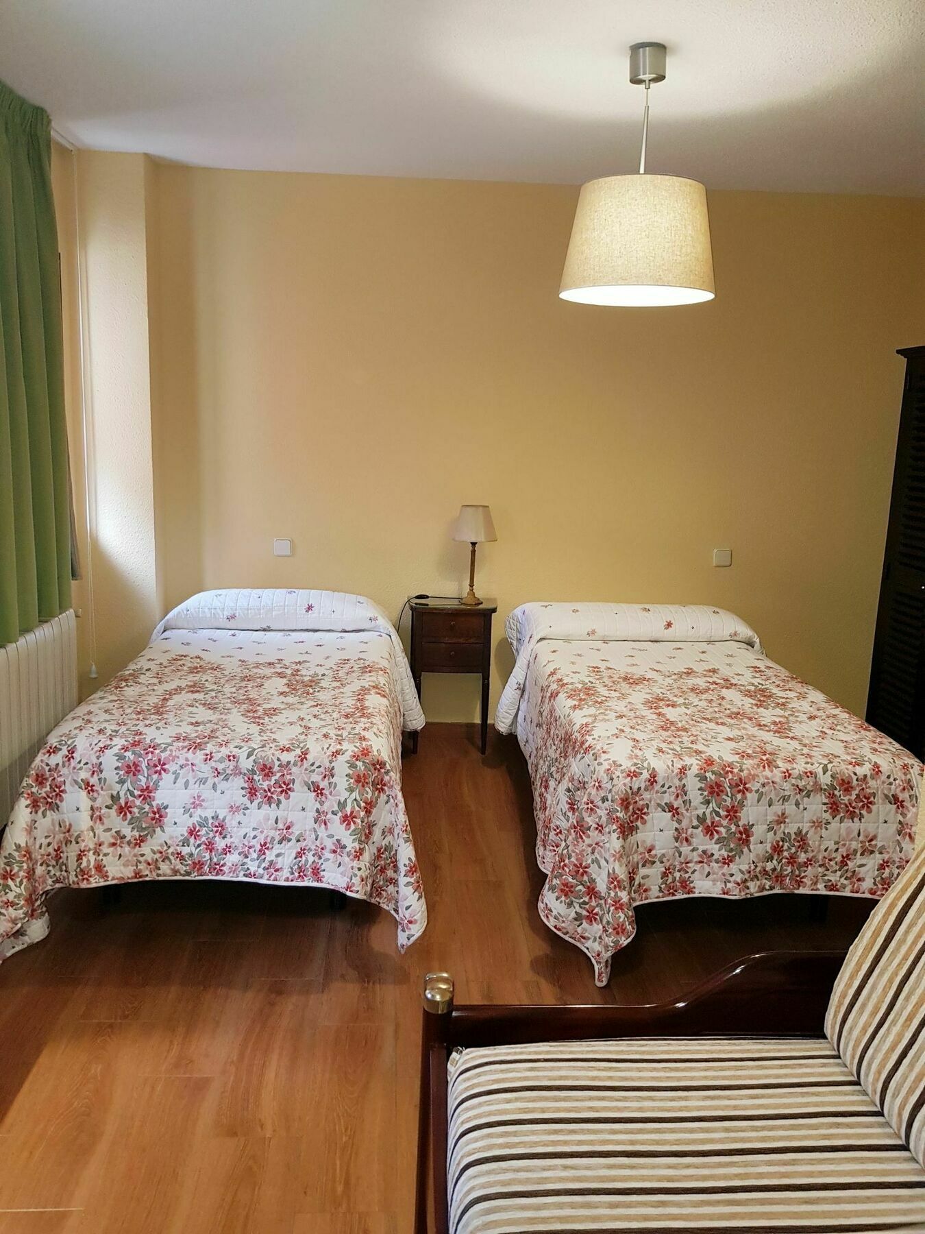 Hostal Puerta Bonita Vista Alegre Madrid Eksteriør bilde