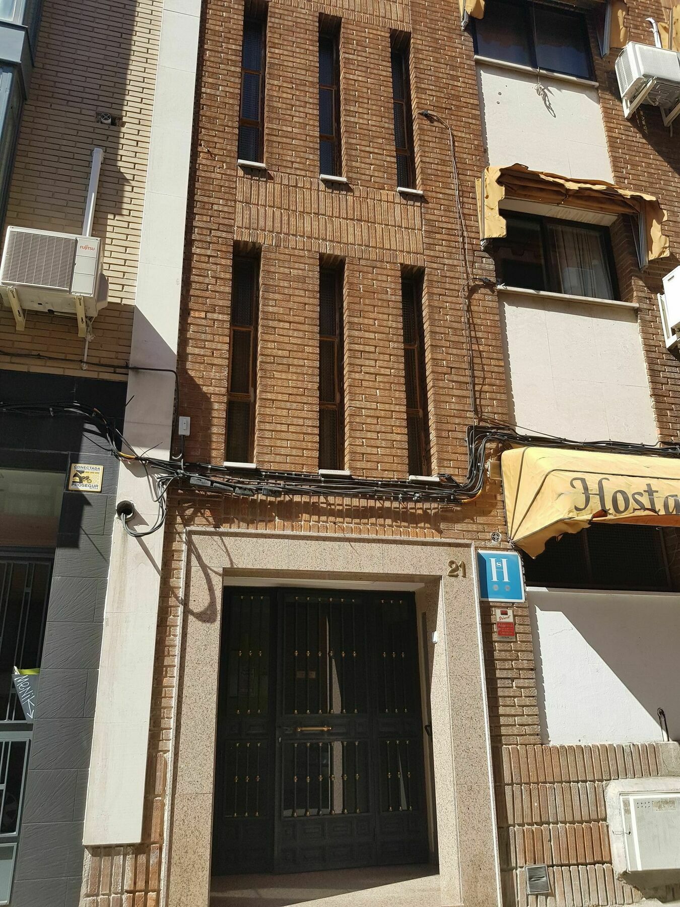 Hostal Puerta Bonita Vista Alegre Madrid Eksteriør bilde